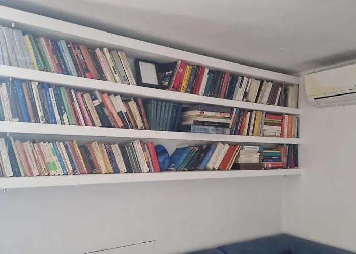 Casa Di Libri - Delizioso Appartamento A 10 Min Da Trastevere